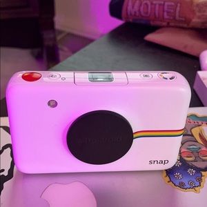 Snap Polaroid camera